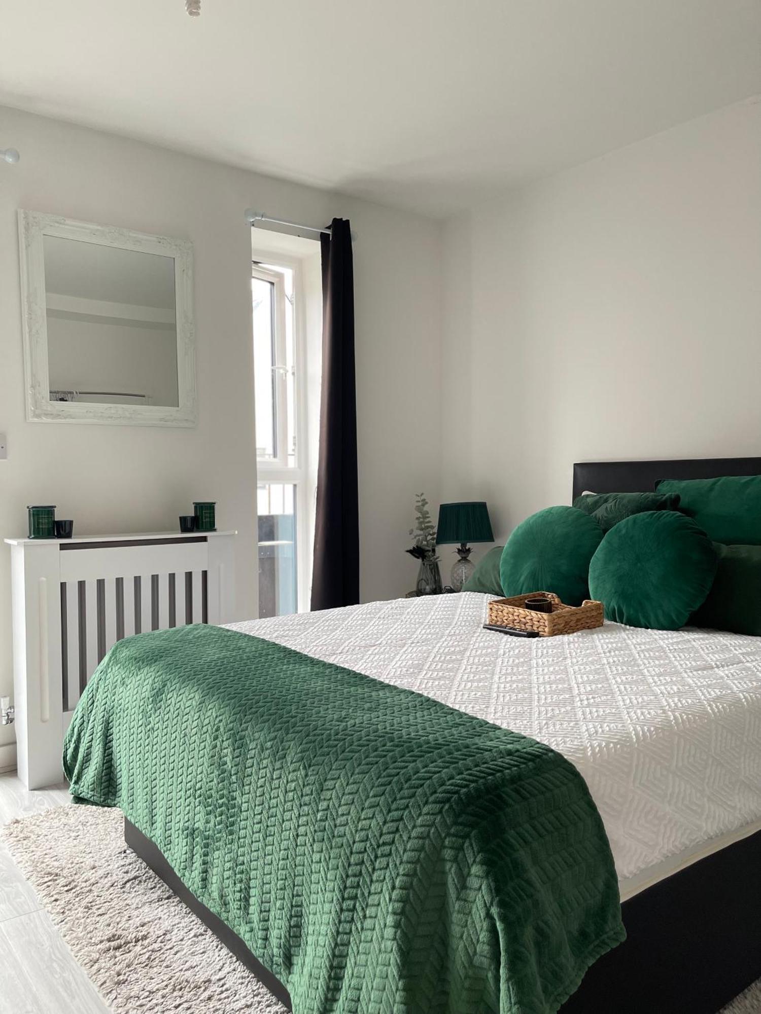 Cosy Bedrooms Манчестер Екстер'єр фото